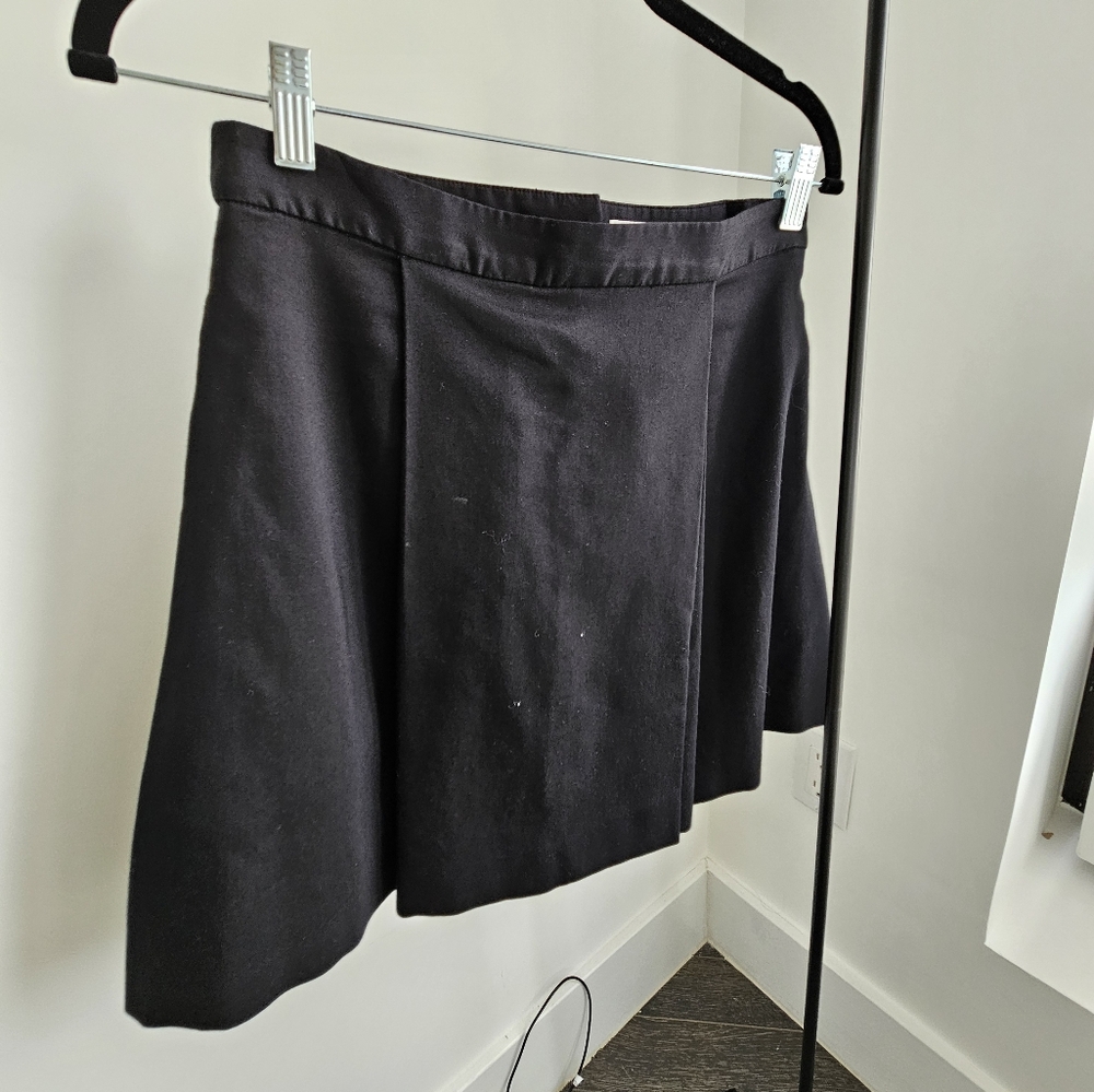 Halston Black Mini Skirt size 6